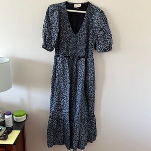 Universal thread prairie dress. New without tag. Size small